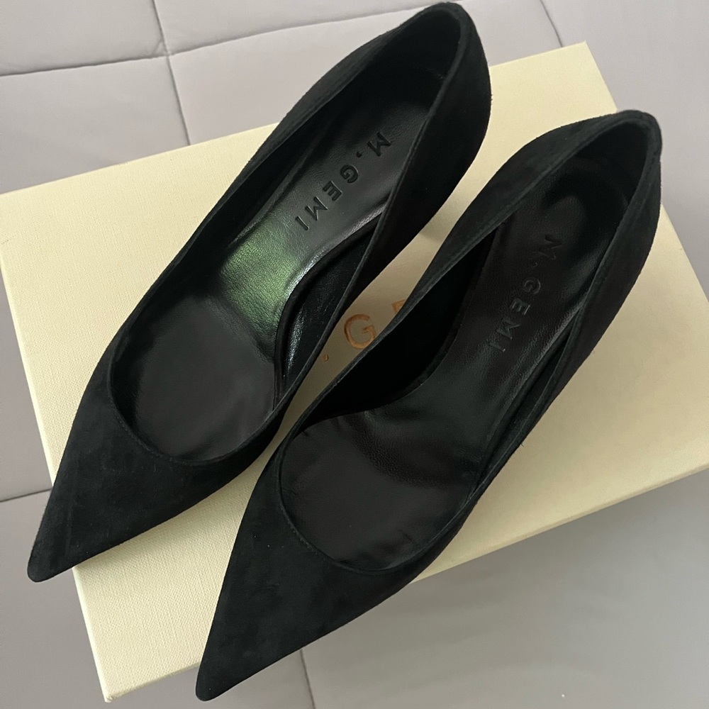 M. Gemi Black Women's Heels